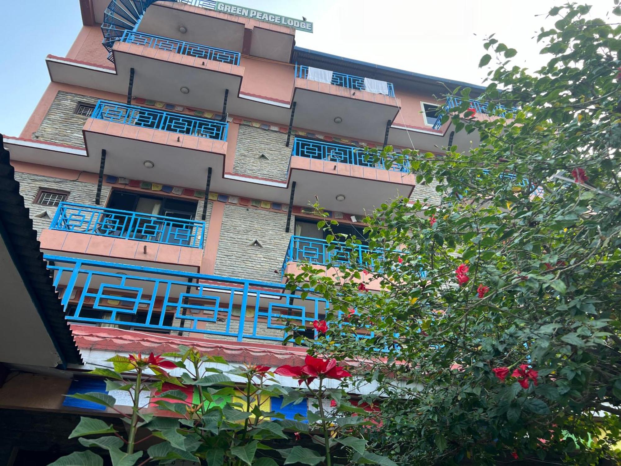 Little Pilgrim Family Lodge Pokhara Kültér fotó